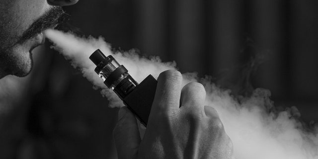 Vaping in Teens Teen Vaping