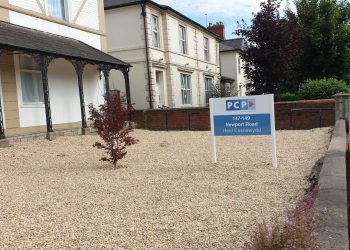 drug-and-alcohol-rehab-cardiff-clinic-rehab-today (8) Front entrance and driveway at PCP Cardiff rehab centre